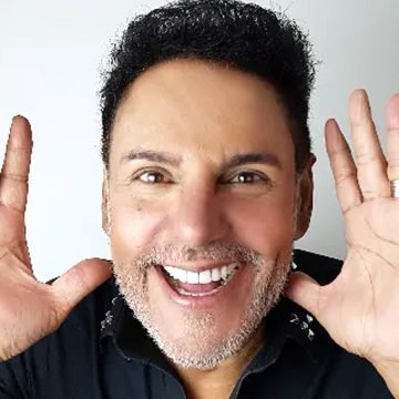 moises angulo icon 02